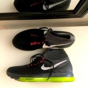 NIKE Zoom all out. Beautiful women’s sneakers.